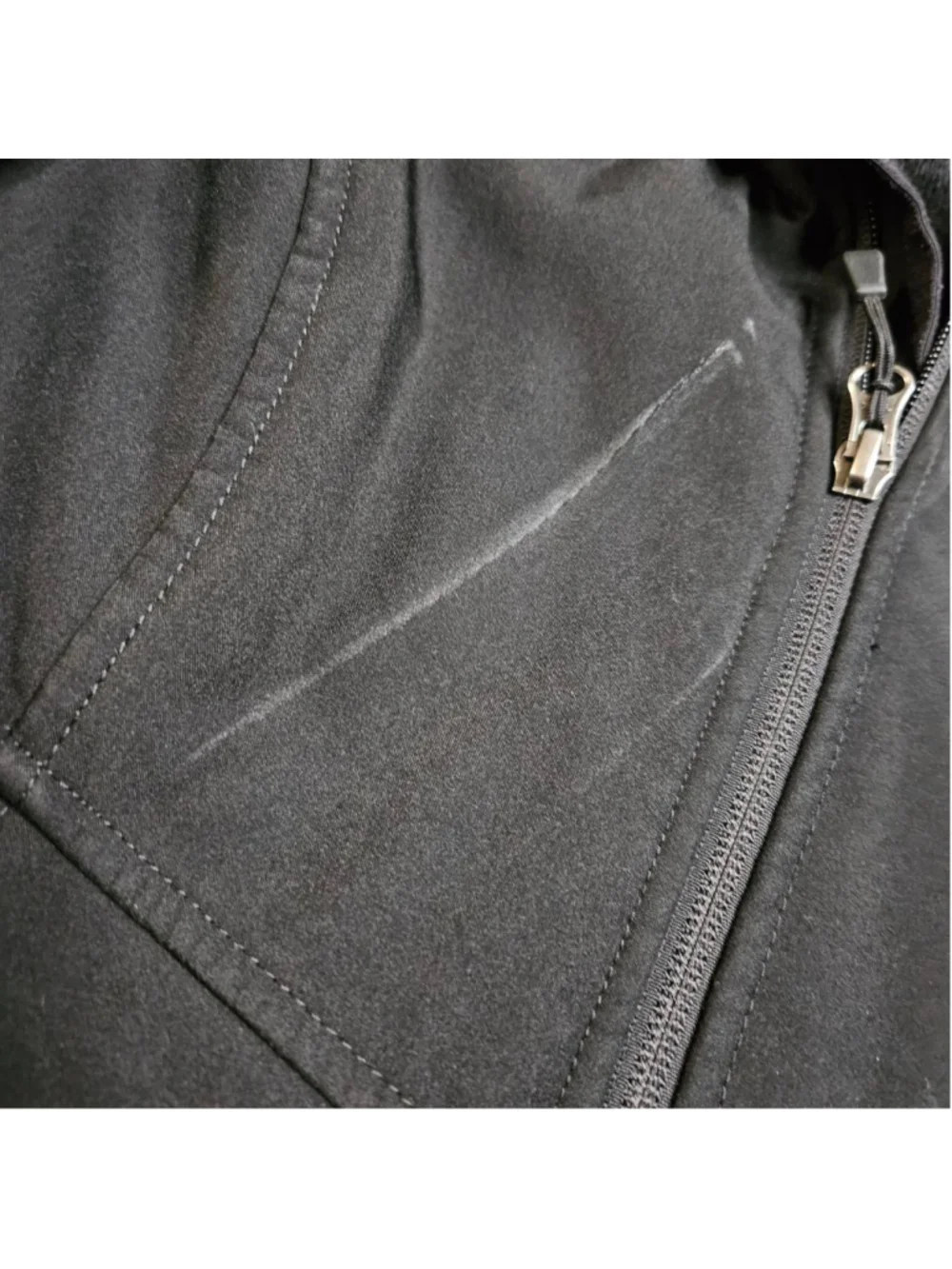 The North Face Small Black Hooded Softshell Jacket - Picture 9 of 9